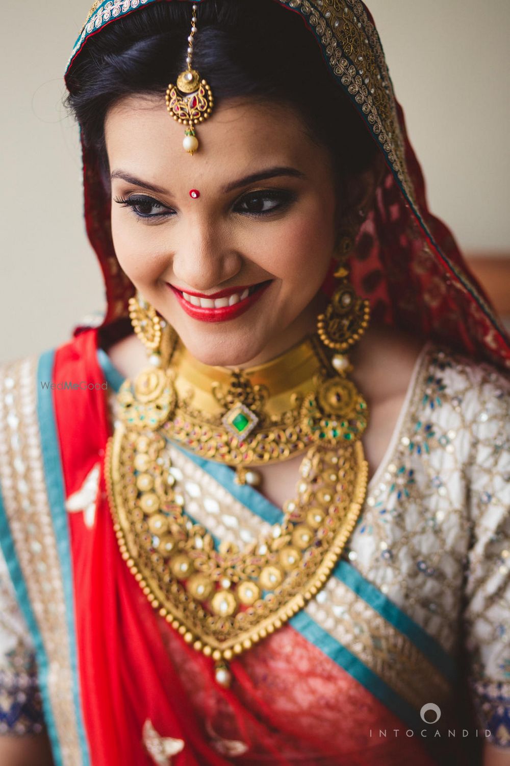 Photo of gold bridal necklace set