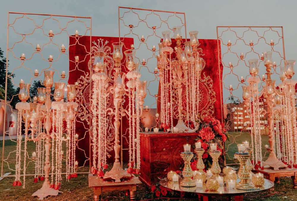 Photo of Glam wedding decor