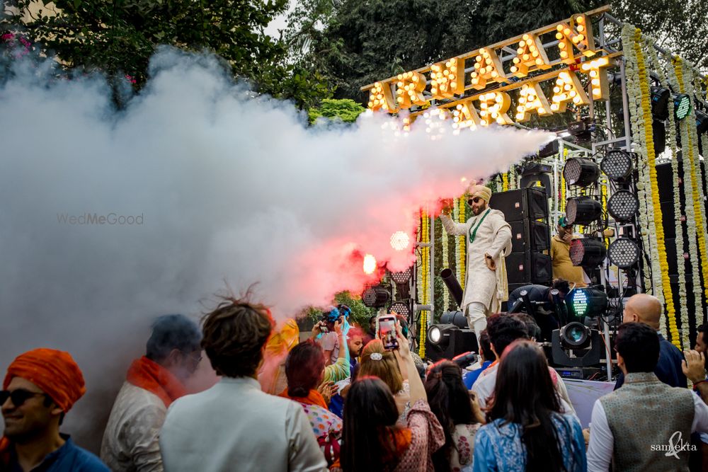 Photo of Grand baraat with the groom dancing