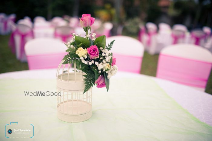 Photo of table centerpieces