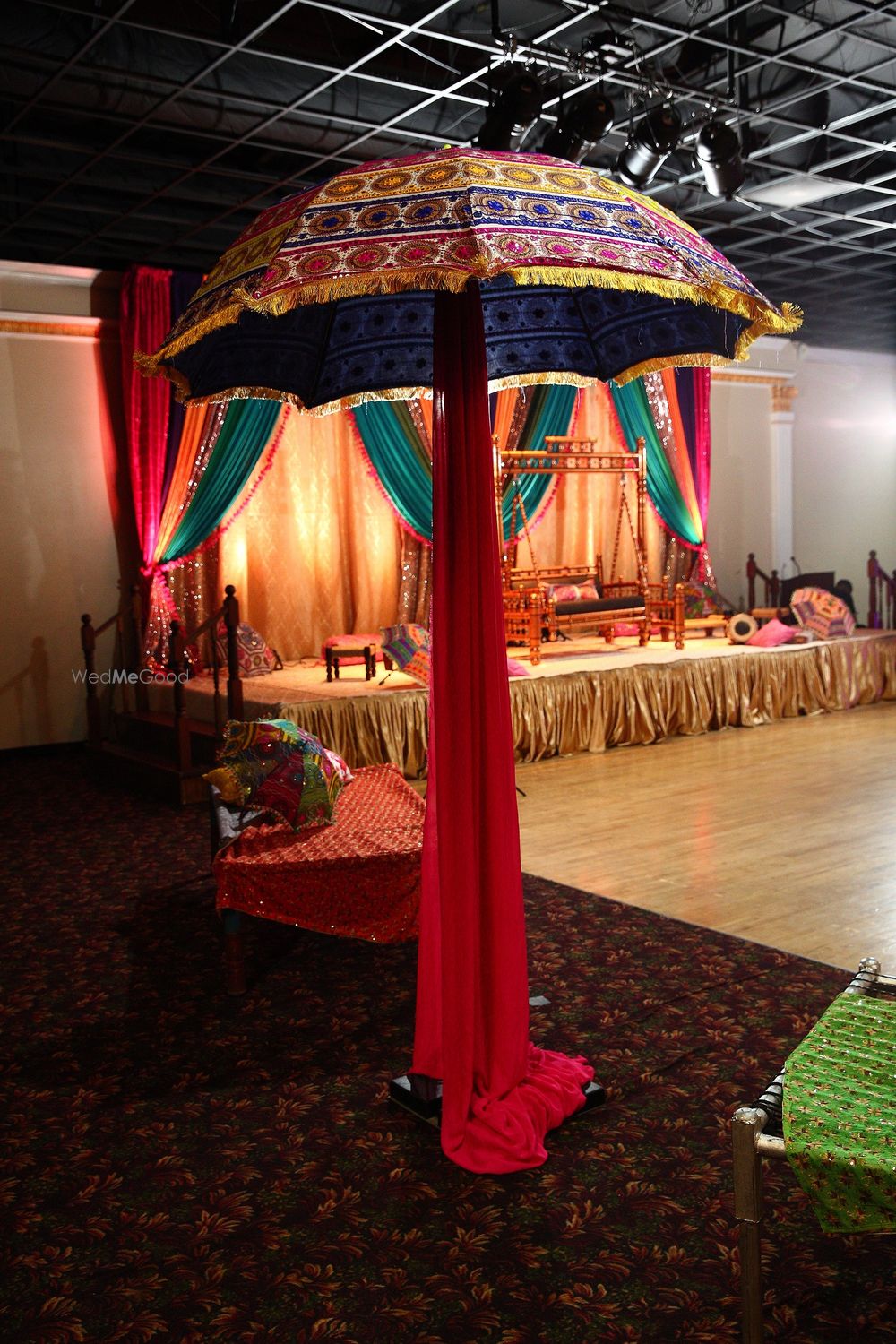 Photo By R&R Event Rentals - Decorators