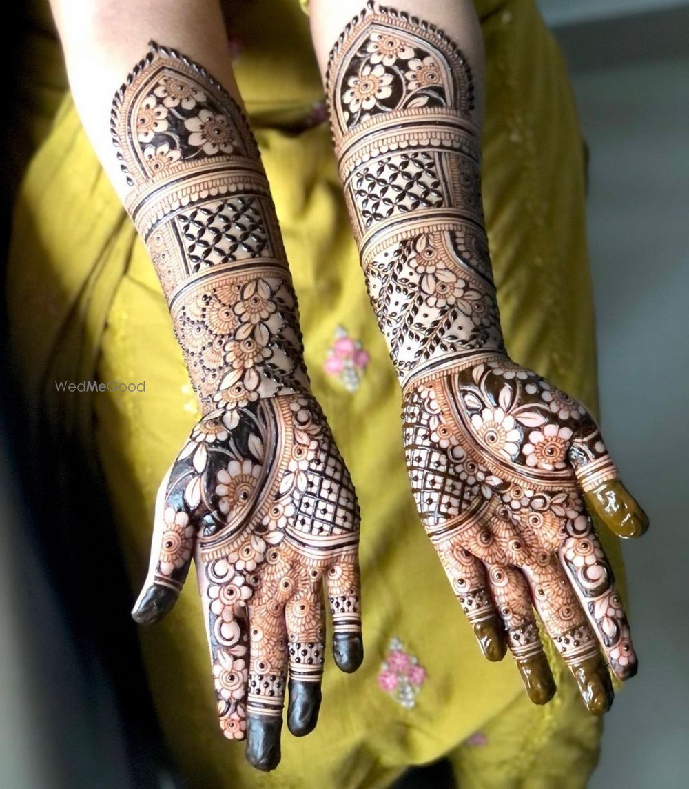 Photo By Karan Mehandi & Tattoo Studio - Mehendi Artist