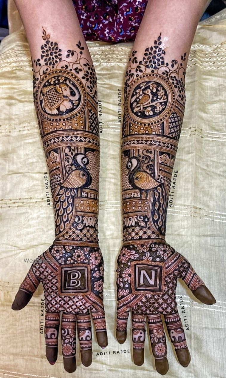 Photo By Aditis Mehendi Art - Mehendi Artist