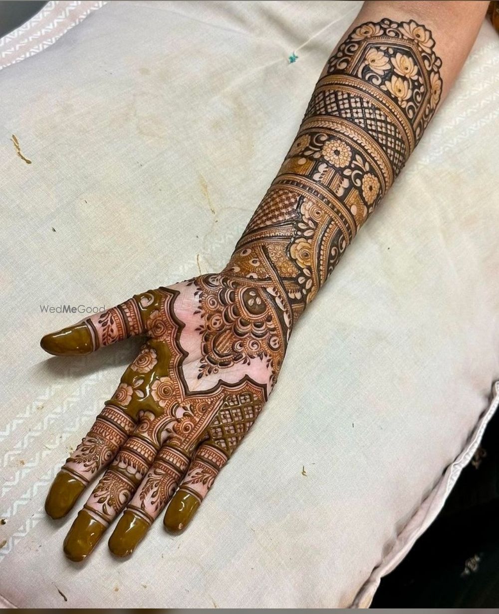 Photo By Shah Mehandi Arts - Mehendi Artist