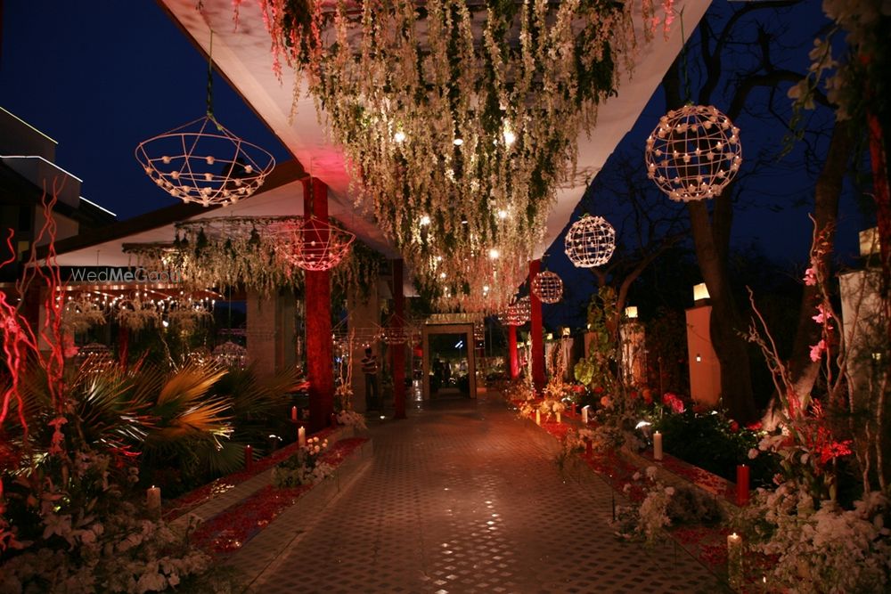 Photo of Floral Entrance Decor