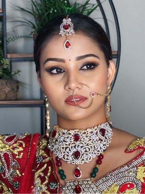 Photo By Himani Chhabra - Bridal Makeup