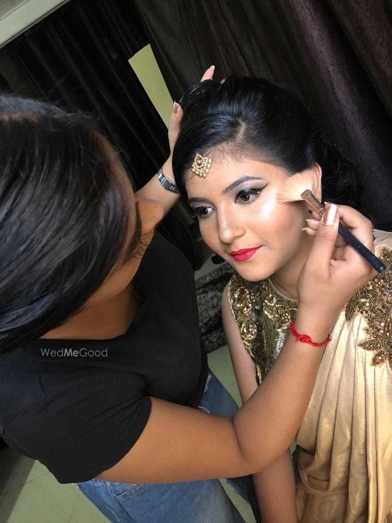 Photo By Juhi Makeovers - Bridal Makeup