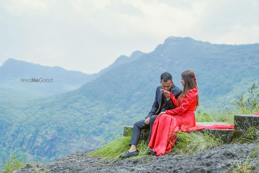 Photo By VsnapU - Pre Wedding Photographers