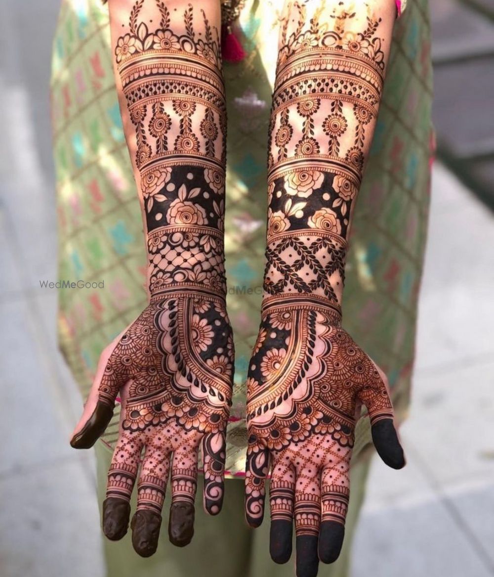 Photo By Professional Shah Mehandi Art - Mehendi Artist