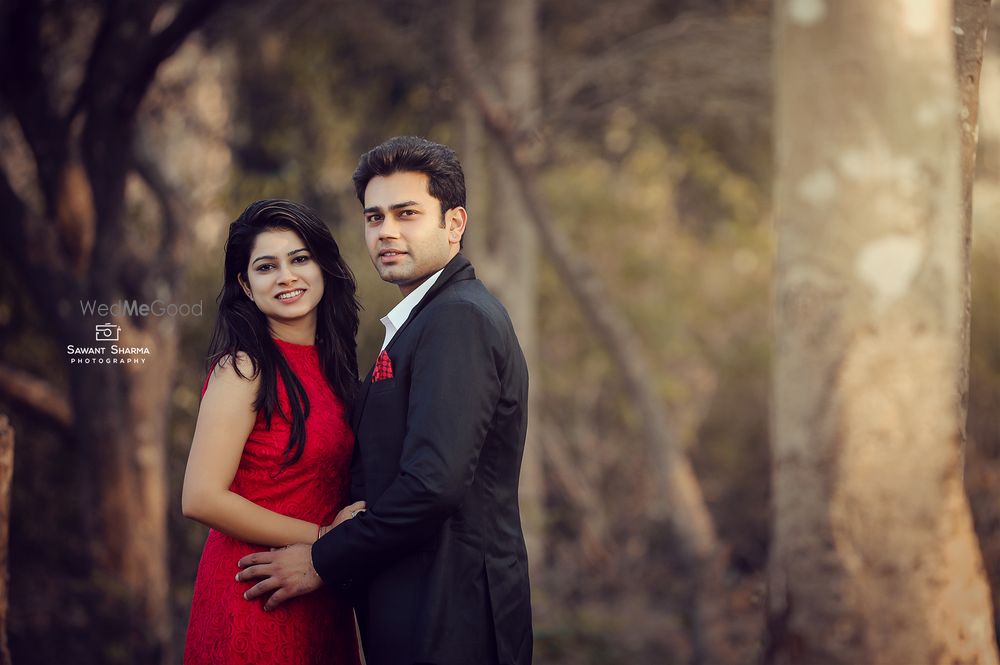 Photo From Pre-Wedding - By Sawant Sharma Photography