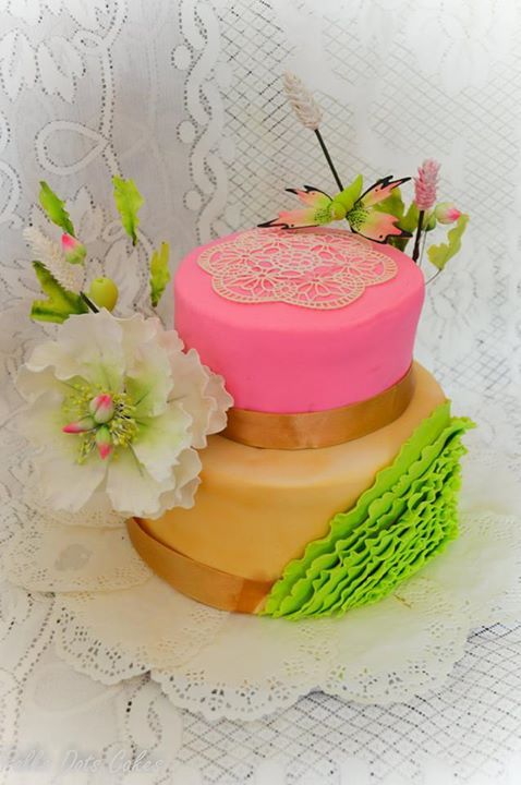 Photo From tiered wedding cakes - By Polka Dots Cakes