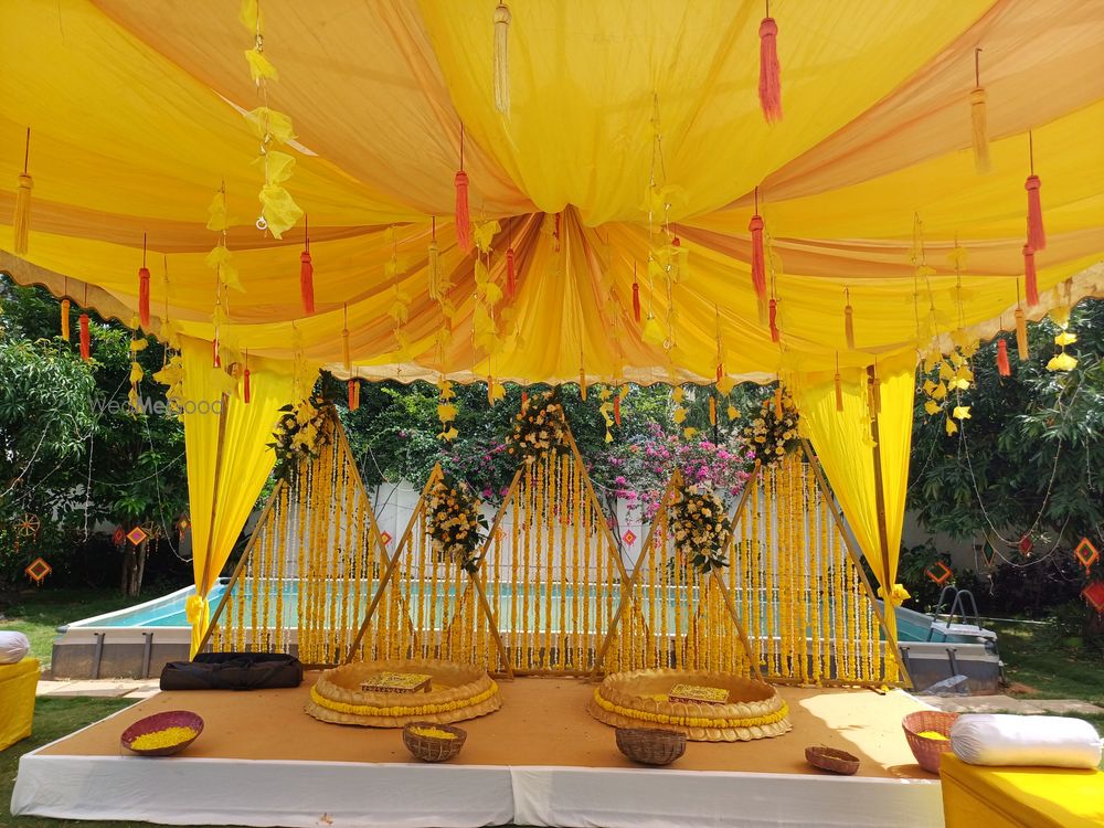 Photo From Haldi & Mehendi decor - By Decor by Aditya