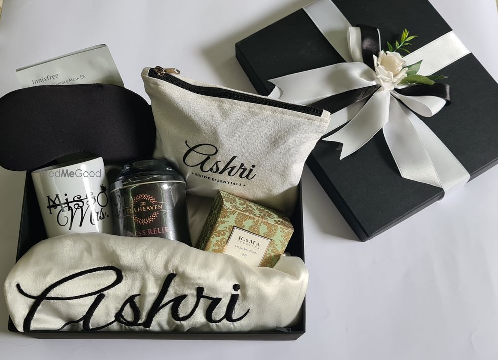 Photo From Bridal Hampers - By Absolutely Yushi