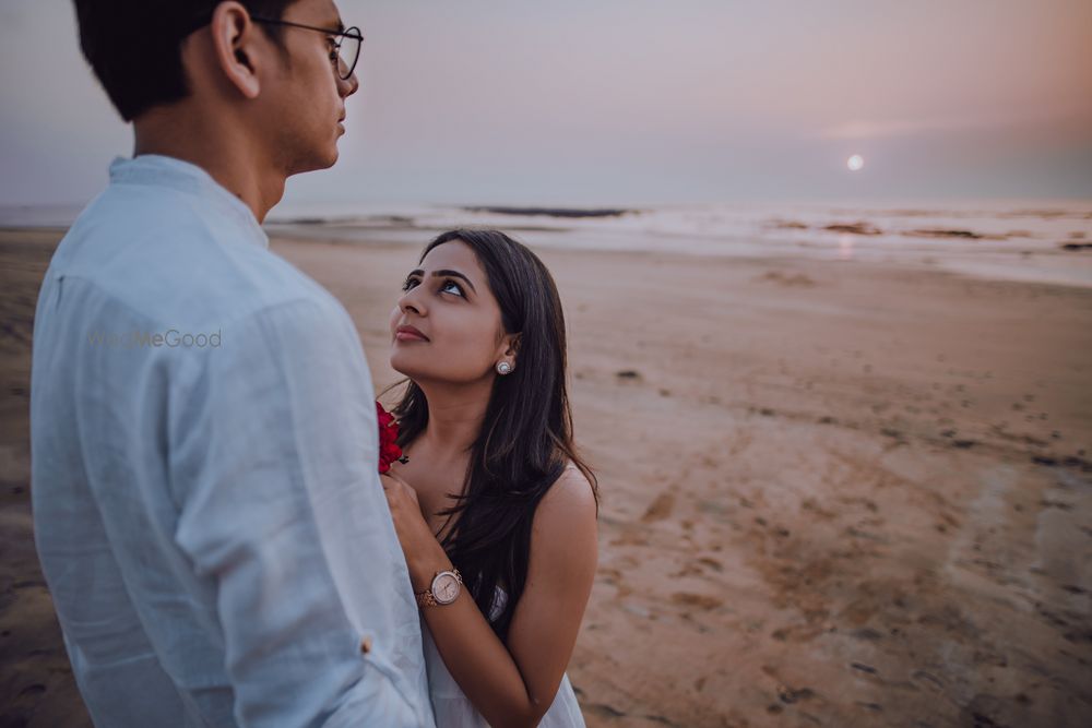 Photo From V & D Pre Wedding - By WhatKnot Photography