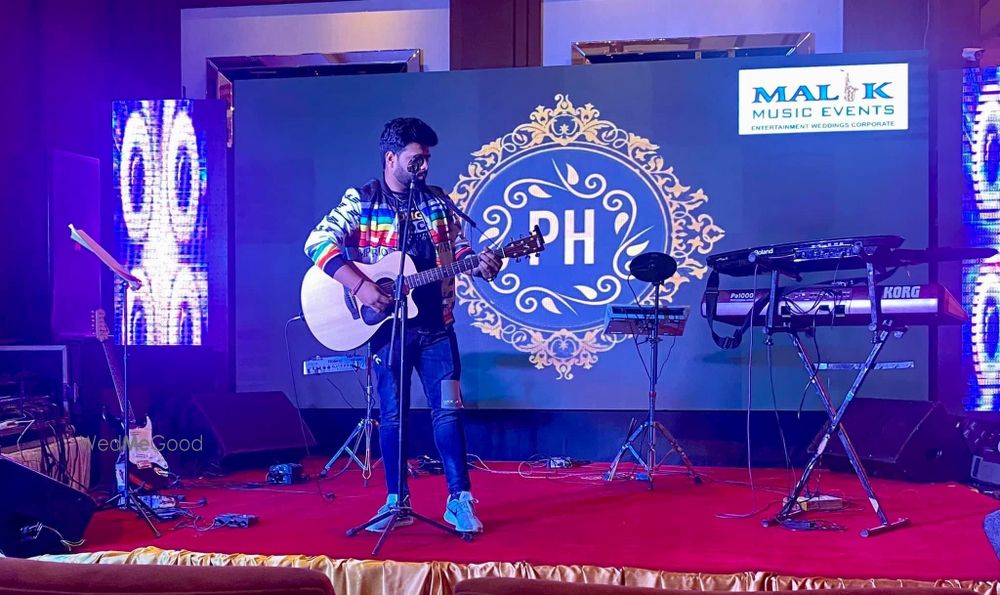 Photo From Live by Mika Singh - By Malik Music Events