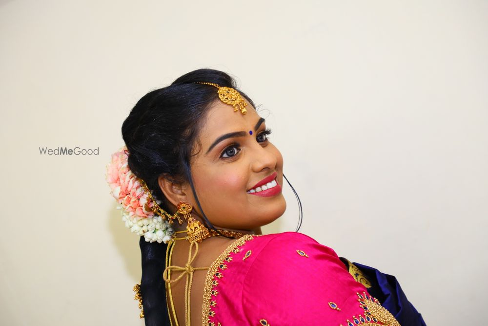 Photo From Swathis's Engagement - By Bridal Makeup by Sharmila