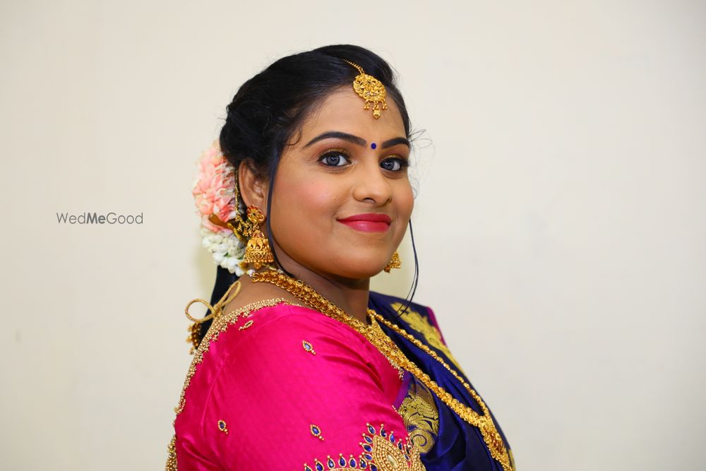 Photo From Swathis's Engagement - By Bridal Makeup by Sharmila