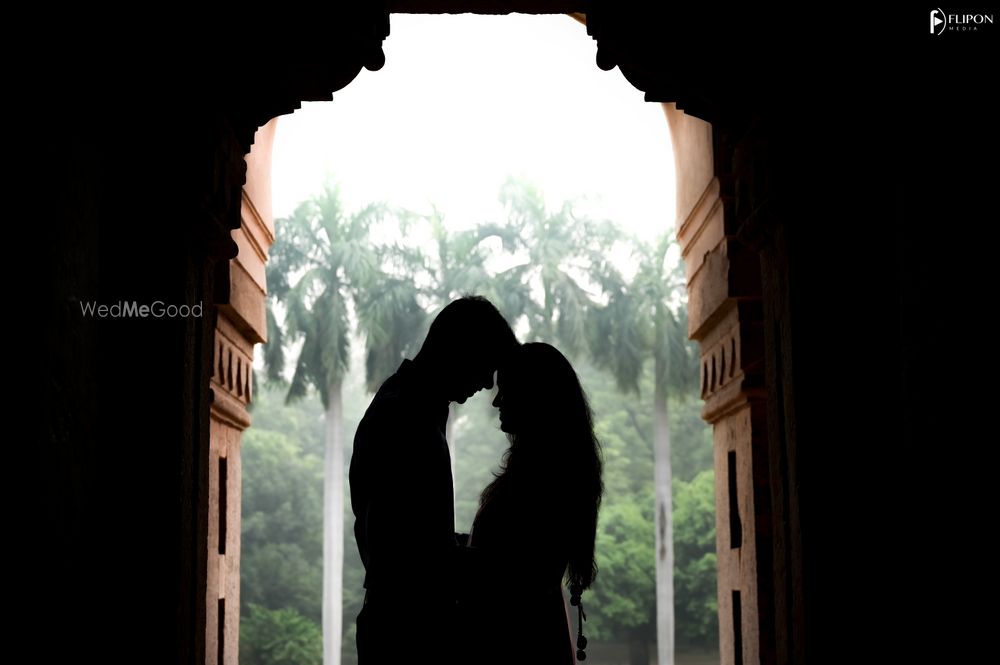 Photo From Prakriti & Yasharth Pre-Wedding Shoot - By FlipOn Media