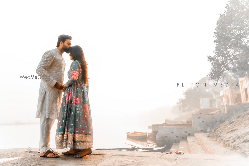 Photo From Ashutosh & Sonali Pre-Wedding Shoot - By FlipOn Media