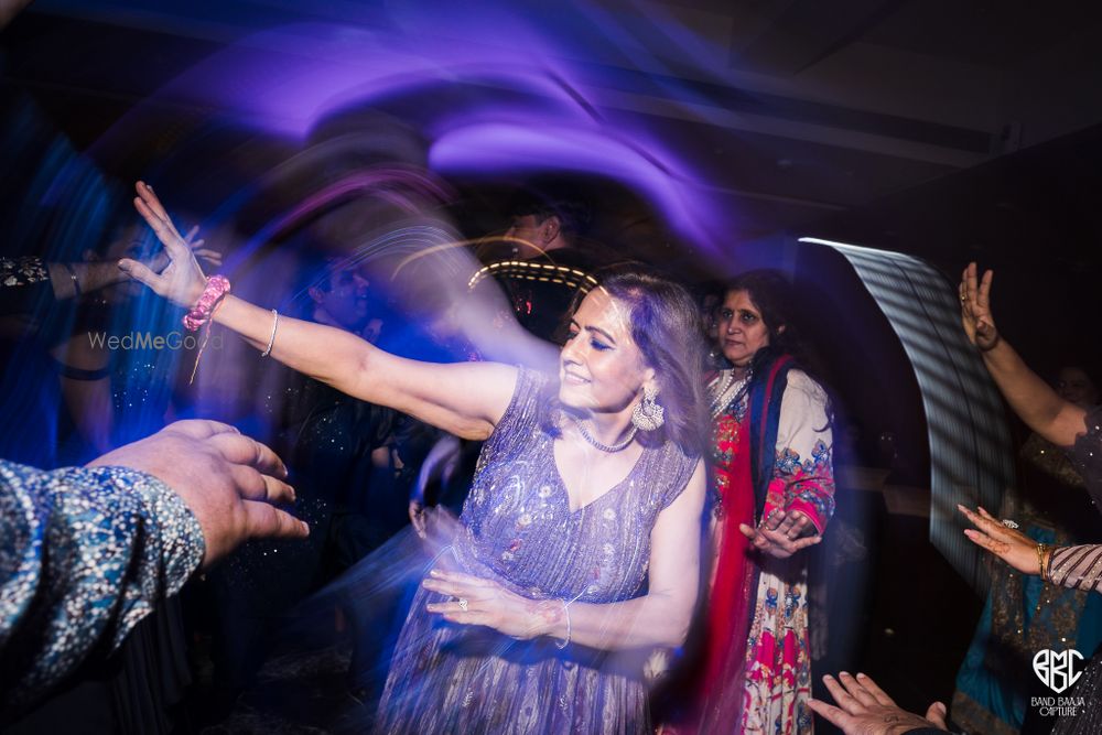 Photo From Yash Devanshi: Energetic Sangeet at JK Banquets, Worli - By Band Baaja Capture