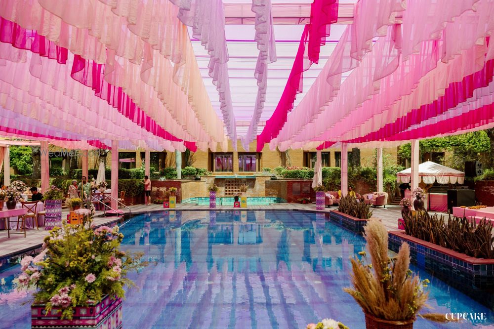 Photo of pool side mehendi decor