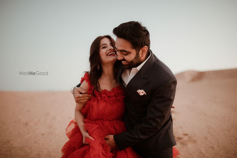 Photo From kanika & Devyam - By Memoirs Photography - Pre Wedding