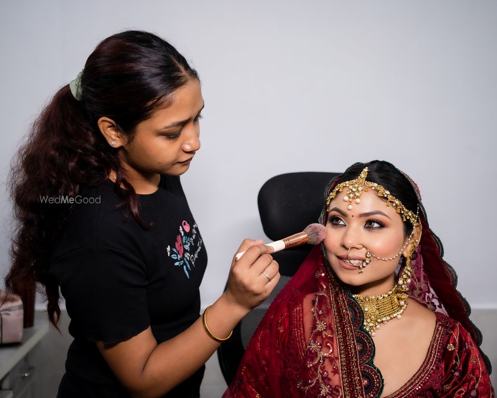 Photo From modern bridal look  - By Makeup by Vibha