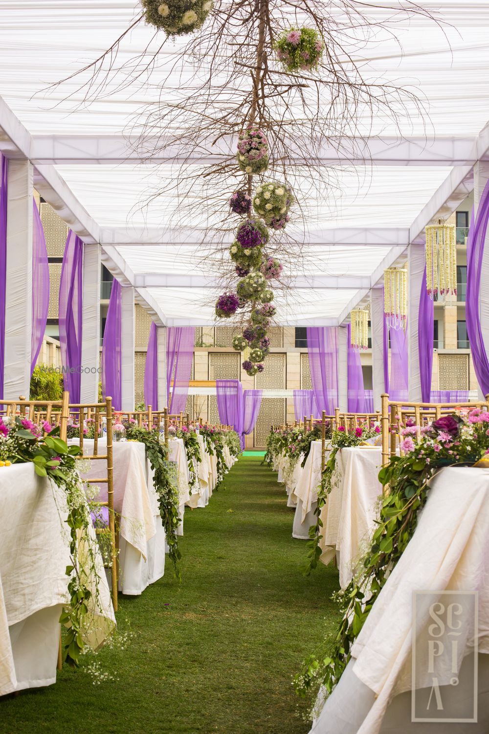 Photo of Floral installation and table runners