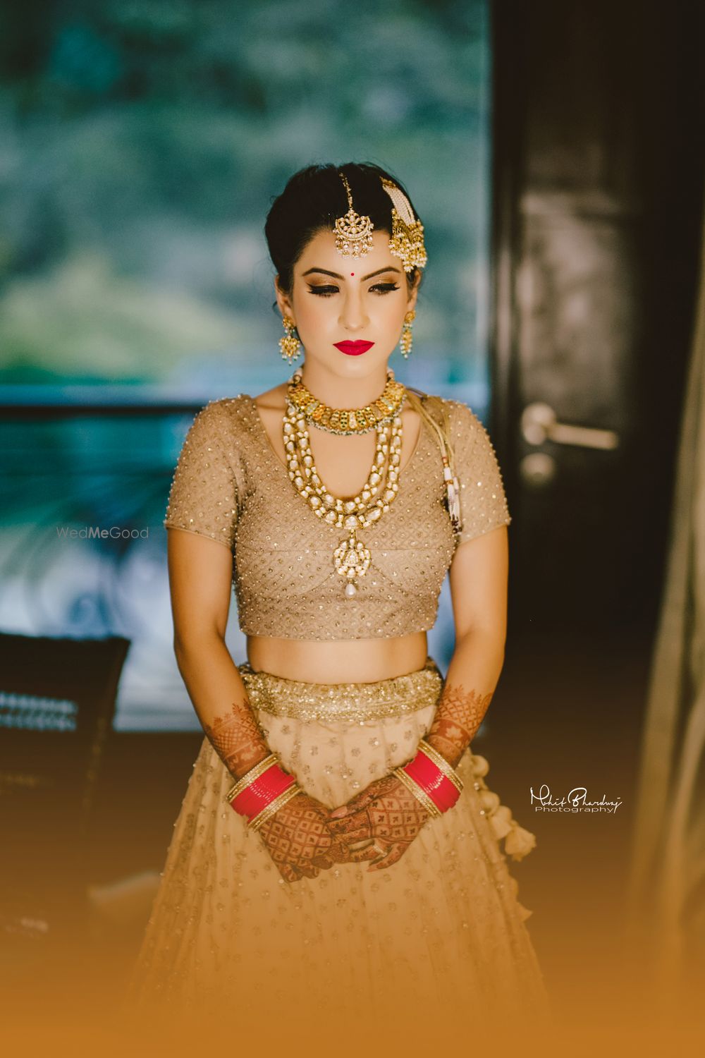 Photo of Bride getting ready shot without dupatta