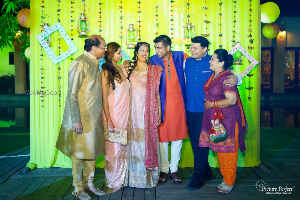 Photo From Karan + Meera's Sindhi-Gujrati wedding - By Picture Perfect India