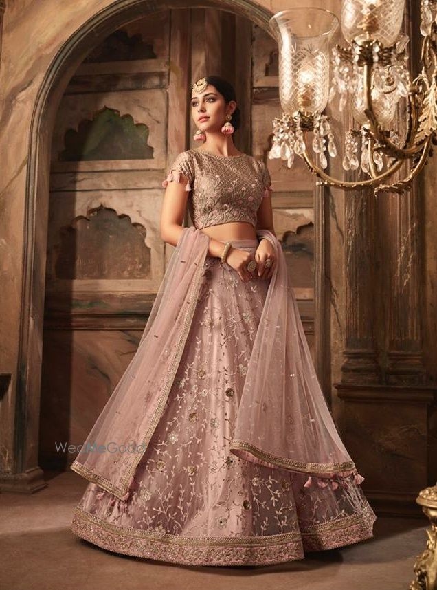 Photo of Gorgeous lilac bridal lehenga for sangeet function