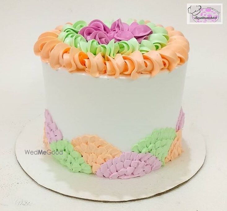 Photo From Cakes  - By Royal Treat Shack