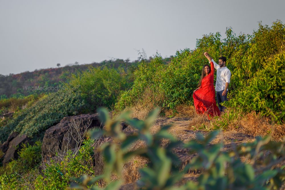 Photo From Prewedding - Shubhi and Naveen - By The Creative Lens