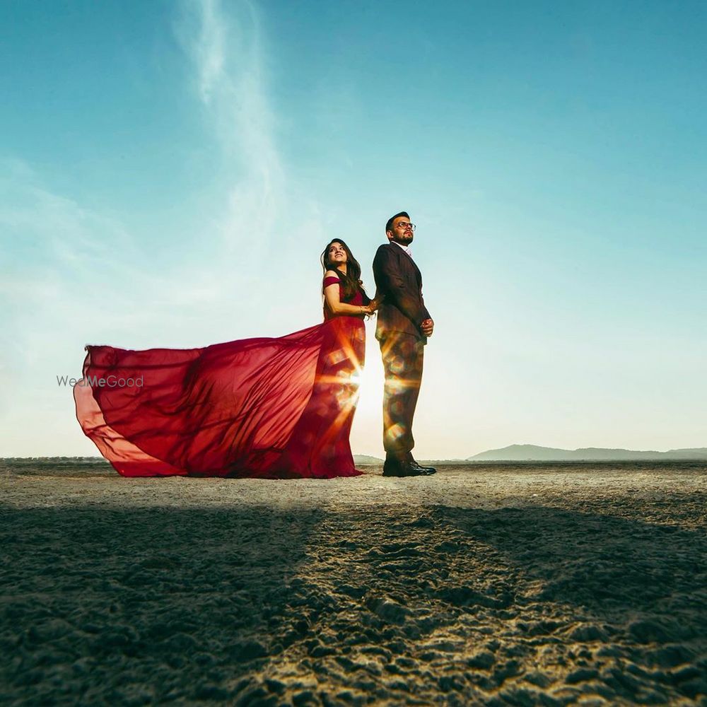 Photo of Outdoor pre-wedding shoot ideas