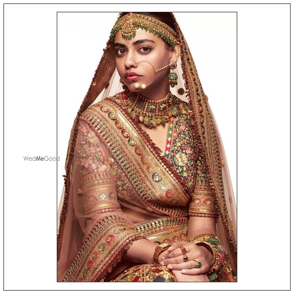 Photo of The Glamorous Bohemian Modern Bride Wearing Sabyasachi Heritage Jewellery.