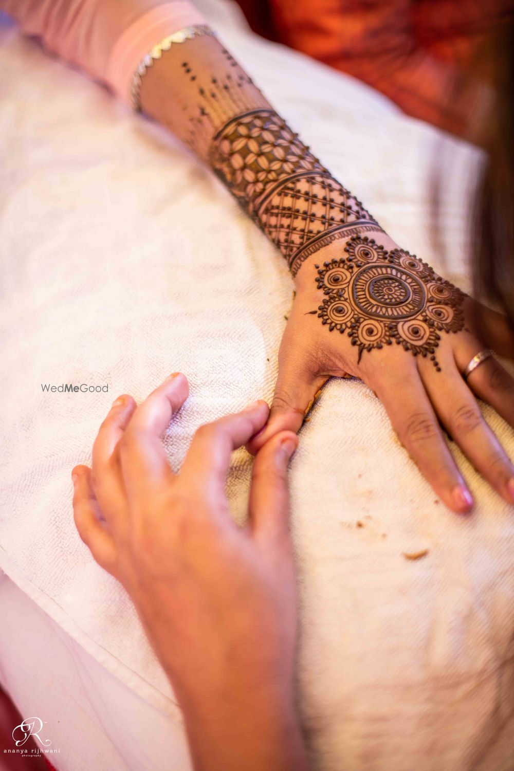 Photo From Deeksha's Mehandi Set - By Weddings by Ananya Rijhwani