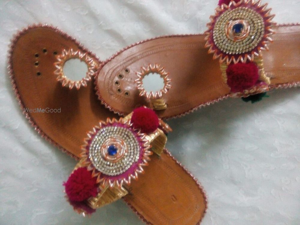 Photo of kohlapuri chappals