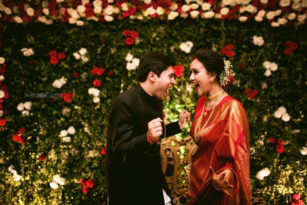 Photo of Hapyy couple portrait.