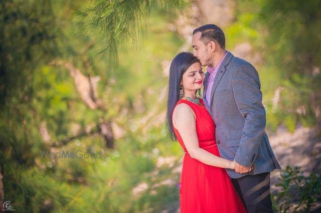 Photo From Tarkeshwar And Shilpi ~ Pre Wedding - By Roy Photography