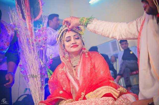 Photo From Suraj Weds Sandhya ~ Wedding - By Roy Photography