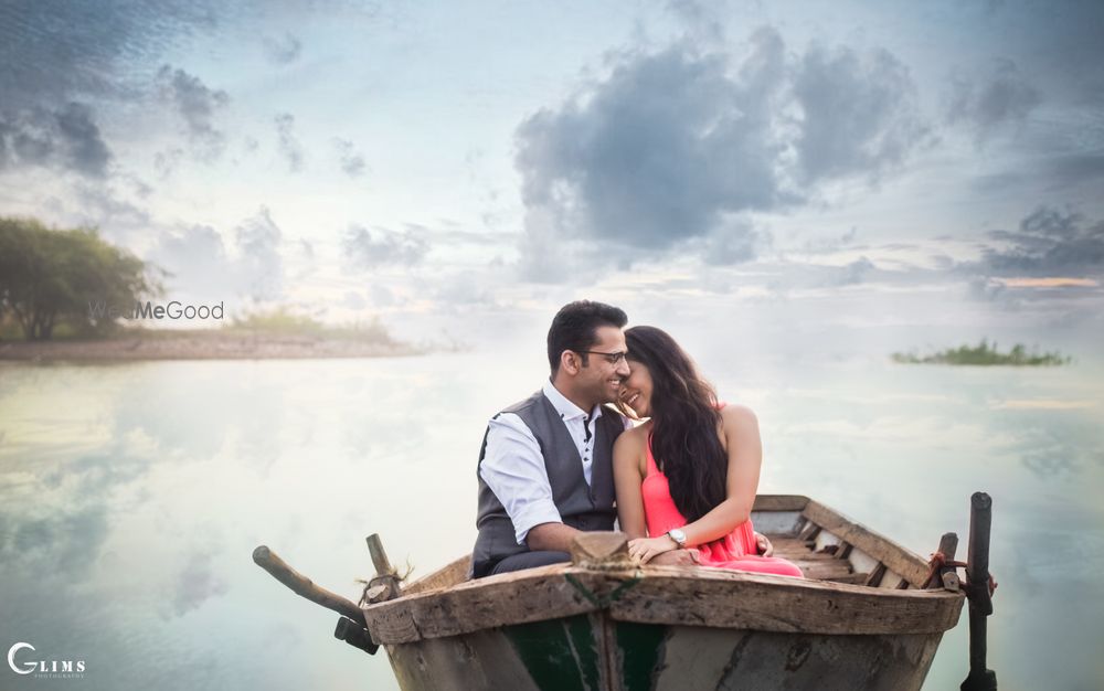 Photo From Priya & Bharat (Pre-Wedding) - By Glims Photography