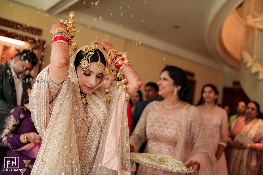 Photo of Candid bridal shot from vidaai.