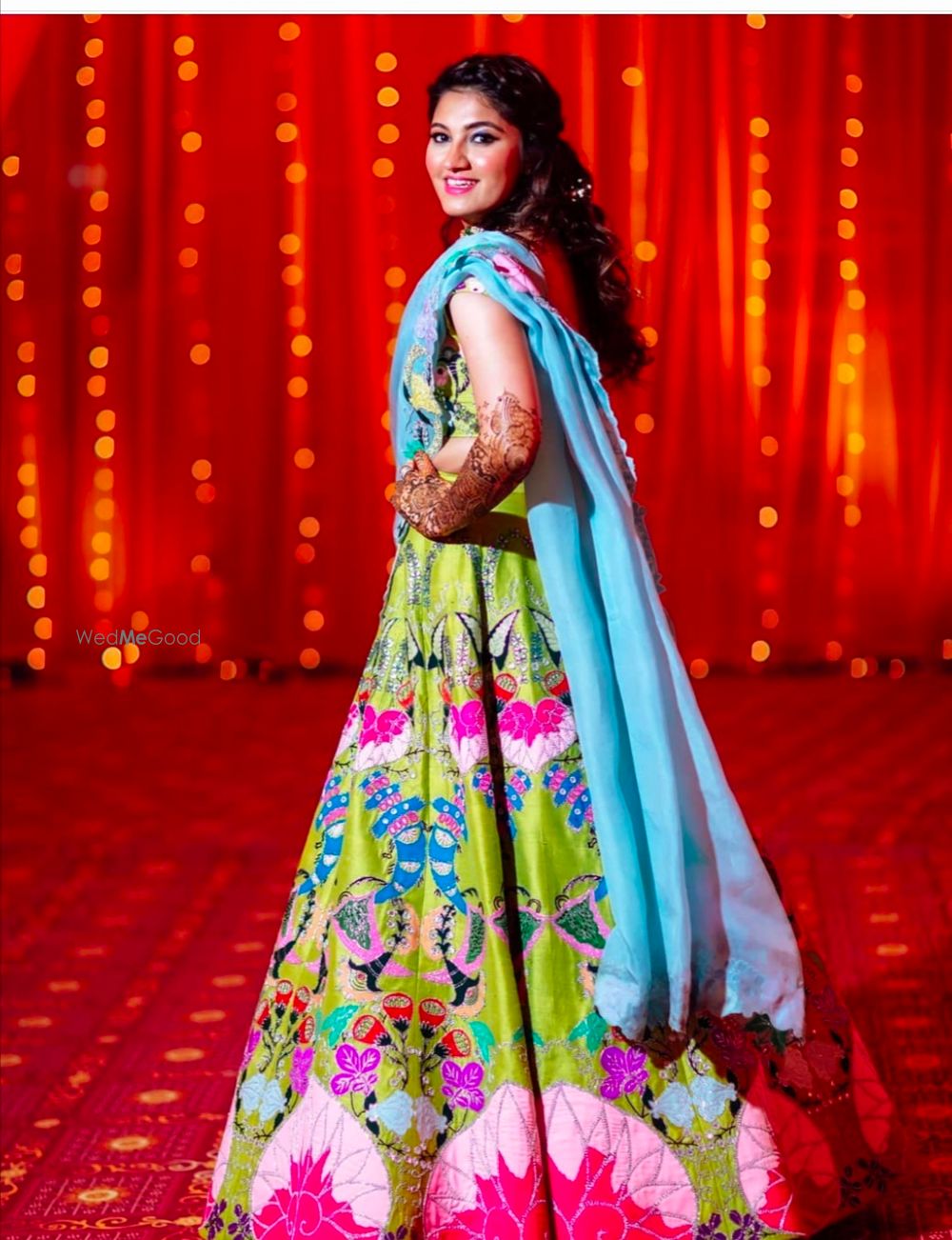 Photo of Bright Mehndi lehenga ideas