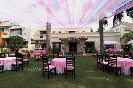 Photo of blue and pink pastel drape for morning event