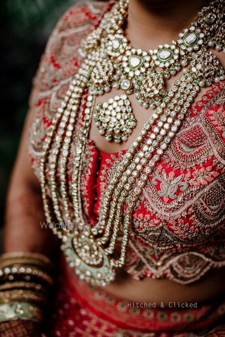 Photo of A layered raani haar with statement pendant