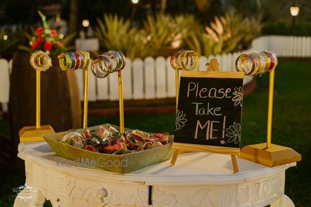 Photo of mehendi favours on wedding