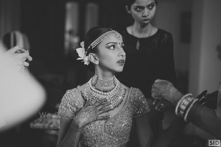 Photo of Black and white bridal portrait