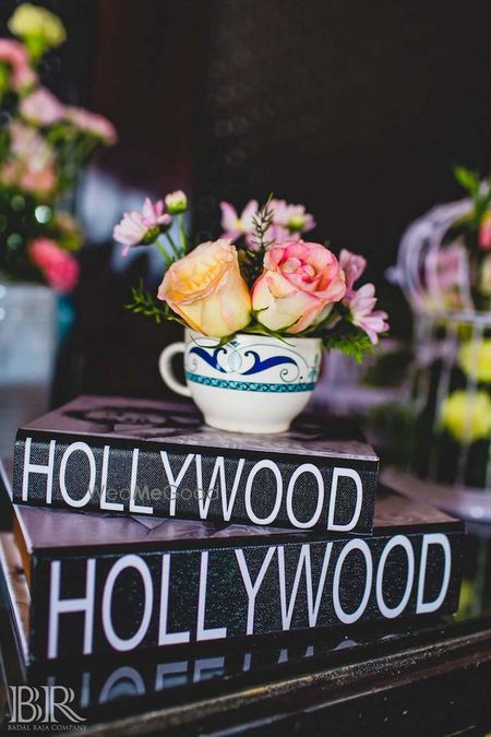 Photo of DIY engagement decor idea with florals in tea cups