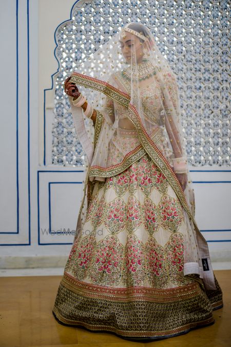 Photo of Gorgeous bridal portrait