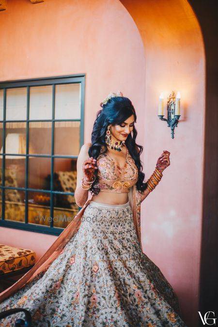 Photo of Dainty embroidered mehendi lehenga and bridal look